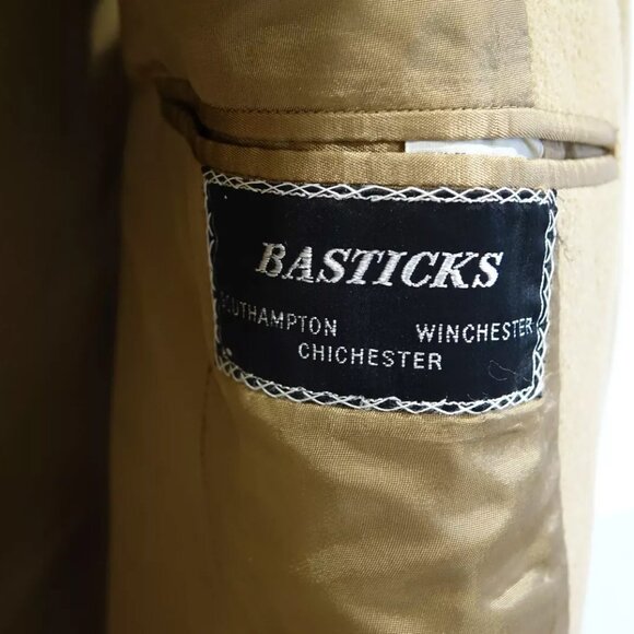 LNWOT Chester Barrie Hand Tailored Double Breasted Wool Overcoat England US42R - Picture 3 of 16